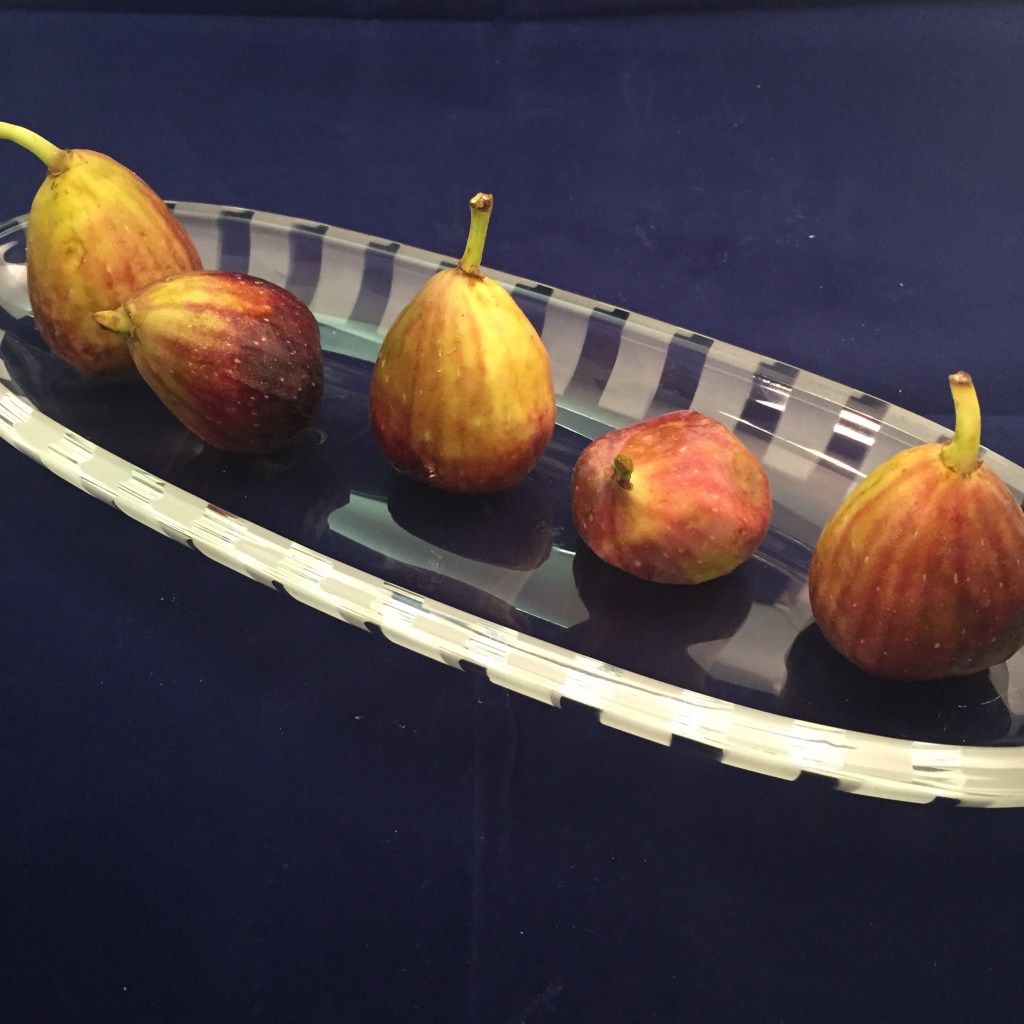 Oven Roasted Figs with&nbsp;Prosciutto